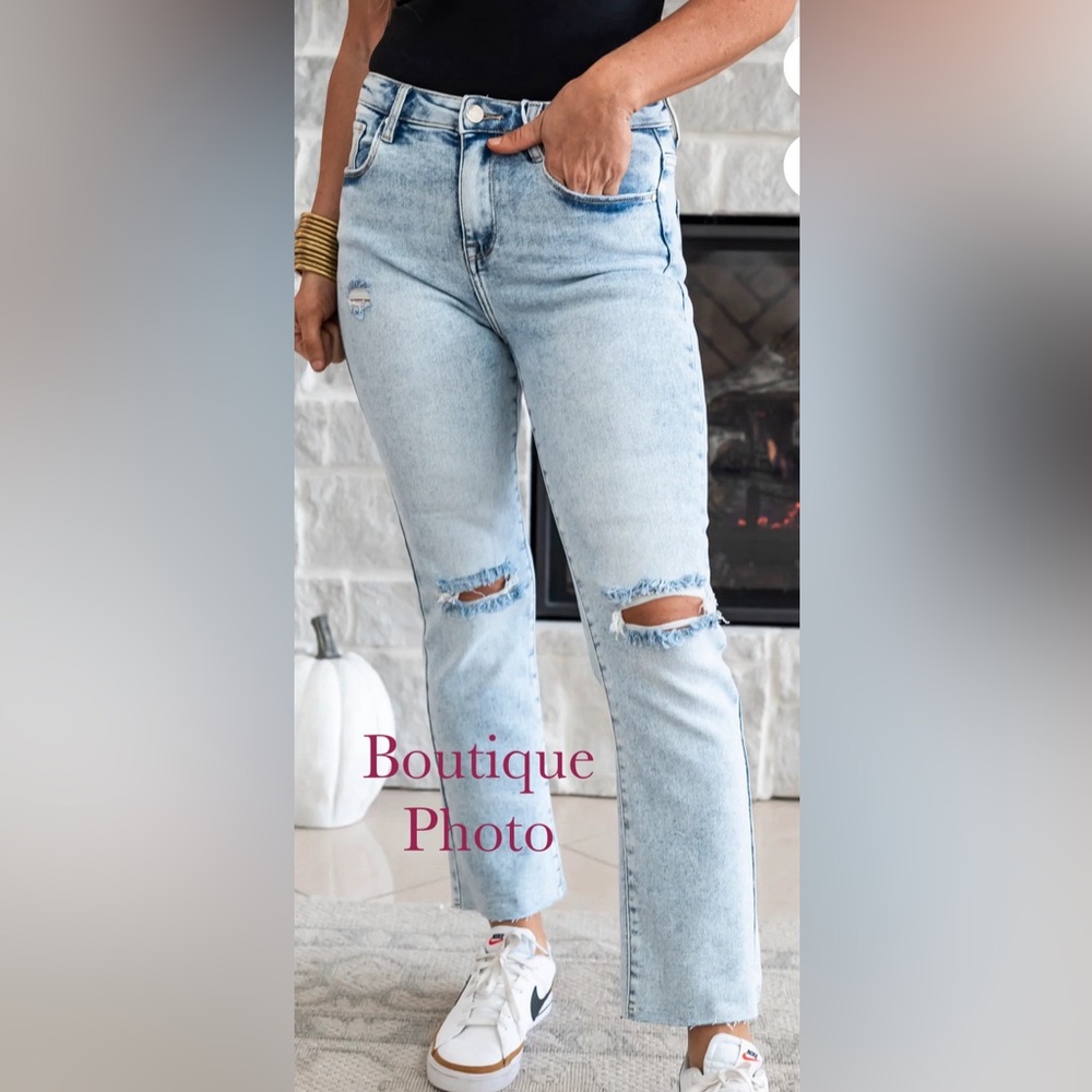 Risen Light Wash Acid Jeans